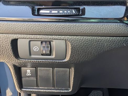Used 2025 Honda Civic Sport image 24