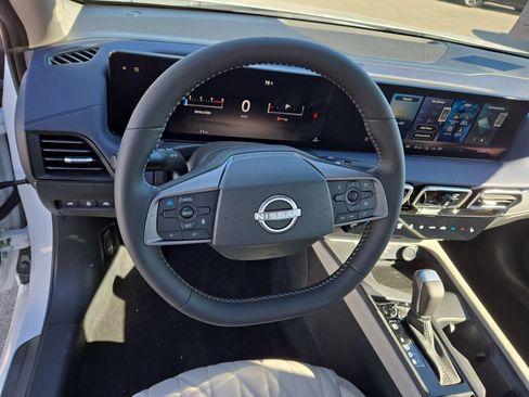 New 2026 Nissan Sentra SL w/ Floor Mat Package FWD image 34