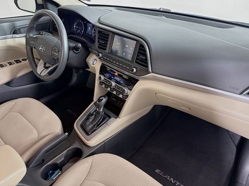 Used 2020 Hyundai Elantra Value Edition image 36