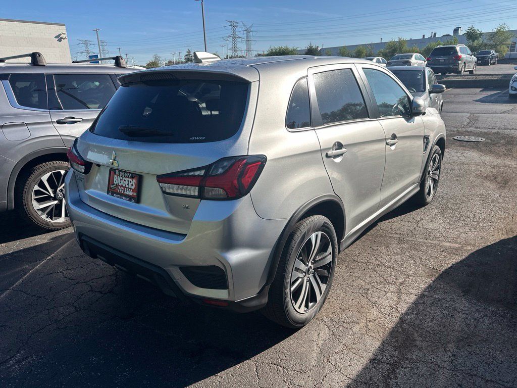 Used 2026 Mitsubishi Outlander Sport SE AWD/4WD image 5