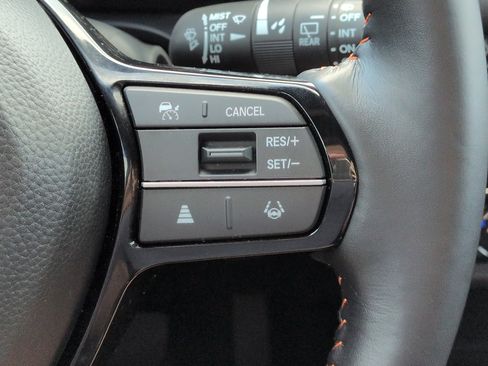 Used 2025 Honda HR-V Sport image 23