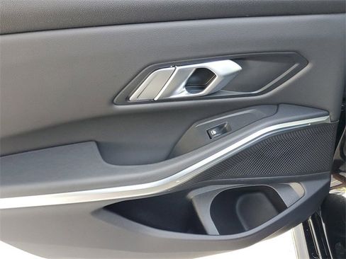 Used 2022 BMW 330e w/ M Sport Package image 12