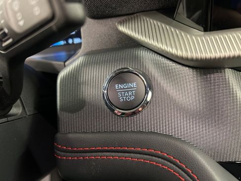 New 2026 Ford Explorer ST-Line w/ ST-Line Street Pack image 16