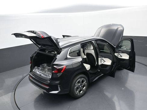 New 2026 BMW X1 xDrive28i w/ Technology Package AWD/4WD image 44
