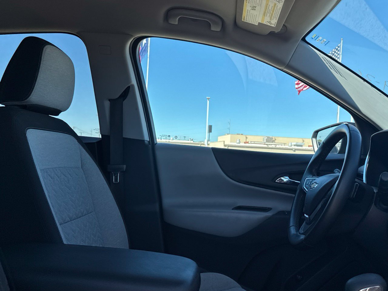 Used 2024 Chevrolet Equinox LT AWD/4WD image 29