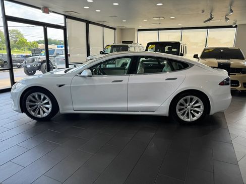 Used 2018 Tesla Model S 75D AWD/4WD image 6