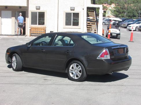 Used 2006 Ford Fusion SEL FWD image 6