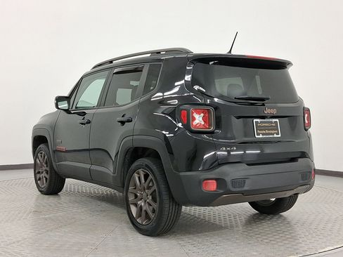 Used 2016 Jeep Renegade 75th Anniversary image 3