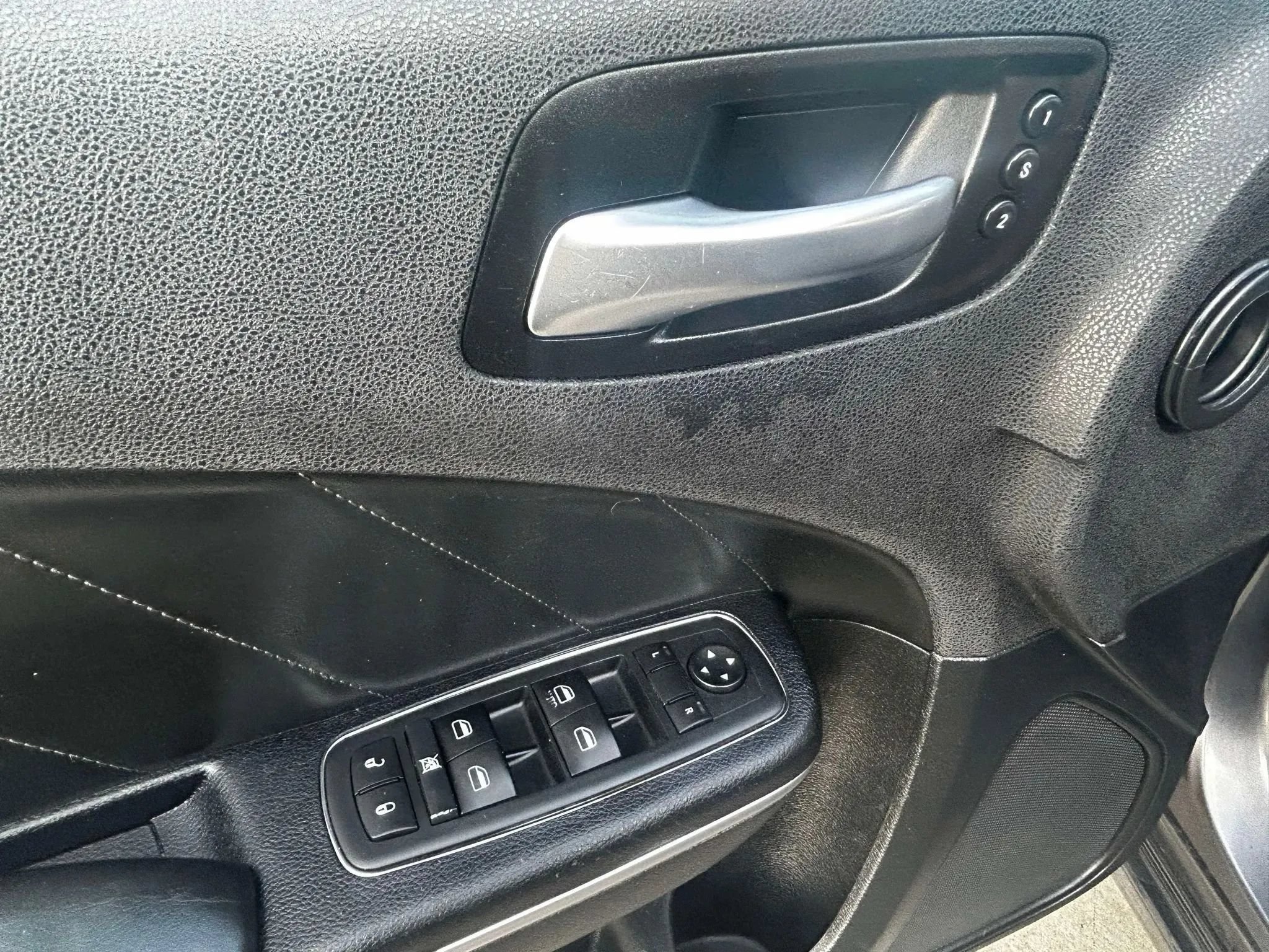 Used 2015 Dodge Charger SXT w/ Plus Group RWD image 8