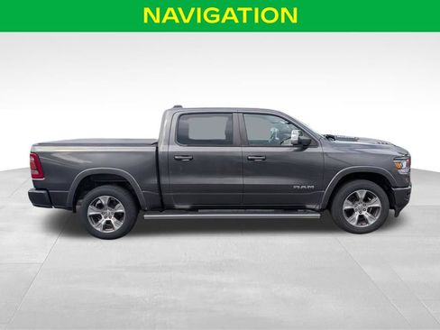 Used 2019 RAM 1500 Laramie AWD/4WD image 6