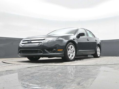 Used 2010 Ford Fusion SE FWD image 26