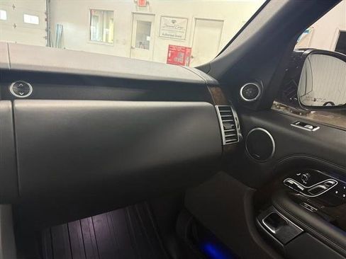 Used 2021 Land Rover Range Rover P525 Westminster Edition LWB AWD/4WD image 15