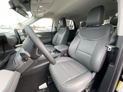 New 2026 Ford Explorer Active w/ Active Comfort Package image 15