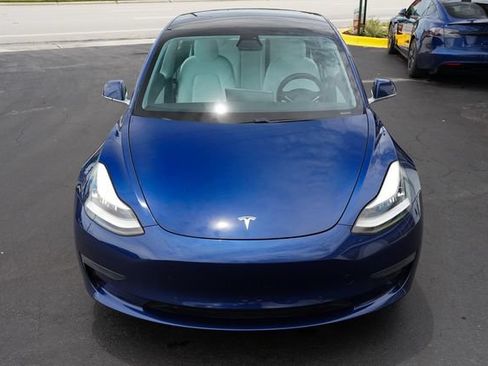 Used 2019 Tesla Model 3 Standard Range Plus RWD image 23