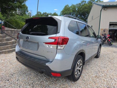Used 2020 Subaru Forester Premium w/ Popular Package #1 AWD/4WD image 7