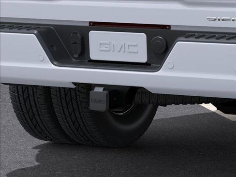 New 2026 GMC Sierra 3500 Denali w/ Denali Reserve Package image 14