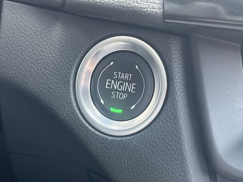 New 2025 Cadillac CT4 Premium Luxury image 9