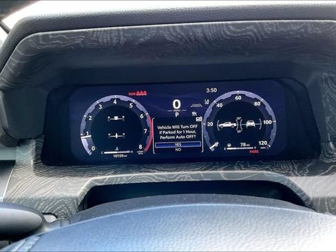 Used 2025 Toyota Tacoma TRD Sport AWD/4WD image 13