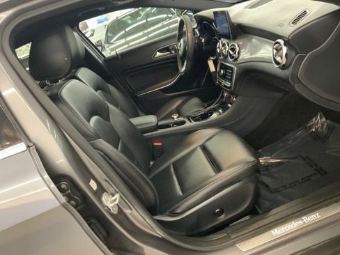 Used 2018 Mercedes-Benz GLA 250 GLA 250 4MATIC SUV image 15