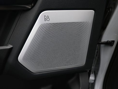 New 2025 Ford F150 Platinum w/ Equipment Group 702A High image 12