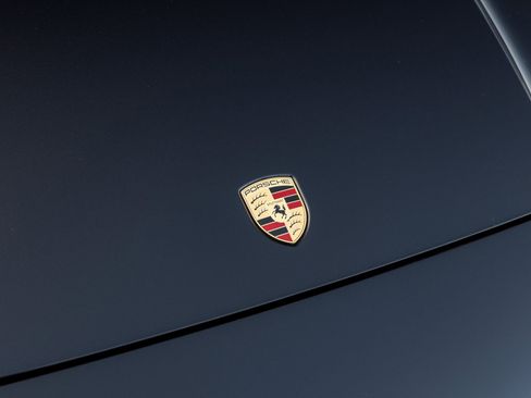 Certified 2024 Porsche Panamera 4 image 15