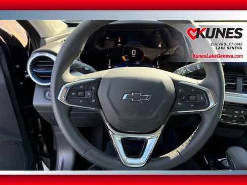 New 2026 Chevrolet Trax LT w/ Driver Confidence Package FWD image 39
