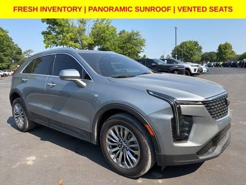 Used 2024 Cadillac XT4 Premium Luxury FWD image 1