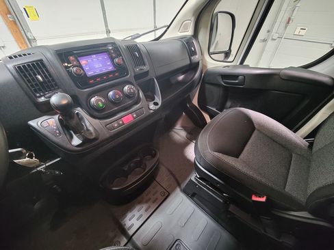 Used 2021 RAM ProMaster 3500 w/ Convenience Group image 24