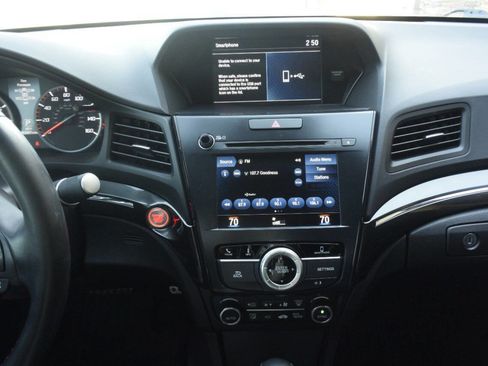 Used 2019 Acura ILX image 23