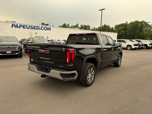 Used 2026 GMC Sierra 1500 SLT AWD/4WD image 3
