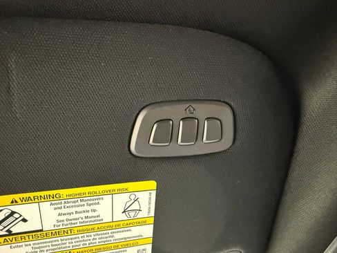 Used 2025 Ford F150 Platinum image 26