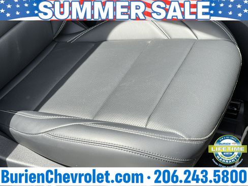 Used 2024 Lincoln Nautilus Premier w/ Equipment Group 102A AWD/4WD image 21