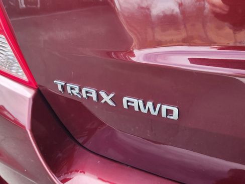 Used 2017 Chevrolet Trax LS image 28