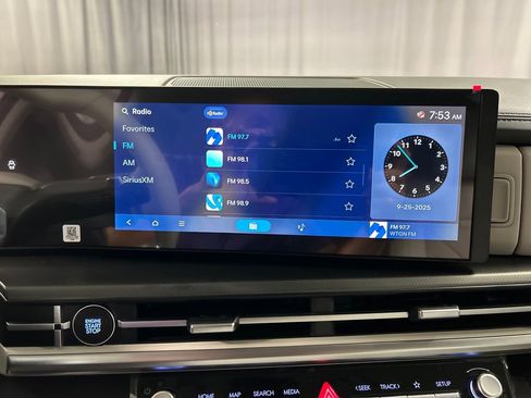 New 2026 Hyundai Santa Fe SEL image 15