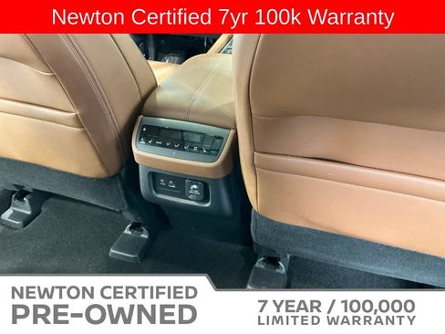 Used 2025 Nissan Pathfinder Platinum w/ Cargo Package AWD/4WD image 22