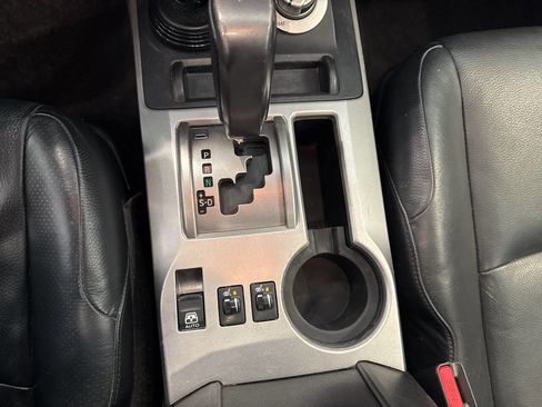 Used 2012 Toyota 4Runner Limited image 23