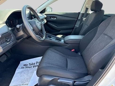 Used 2023 Honda Accord LX image 3