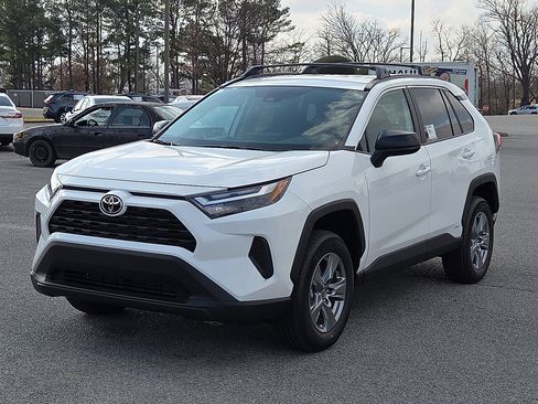New 2025 Toyota RAV4 LE image 2