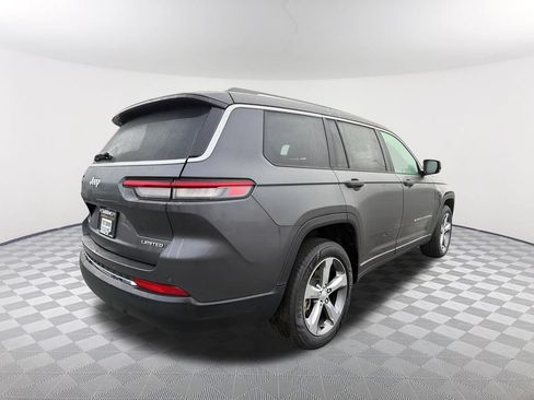 Used 2022 Jeep Grand Cherokee L Limited AWD/4WD image 5