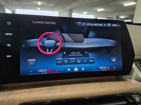 New 2026 BMW X1 xDrive28i image 14