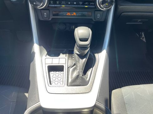 Certified 2025 Toyota RAV4 XLE FWD image 19