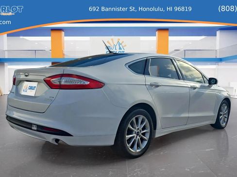 Used 2016 Ford Fusion SE w/ Equipment Group 202A FWD image 8