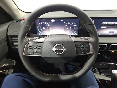 New 2026 Nissan Sentra SR w/ Floor Mat Package image 17