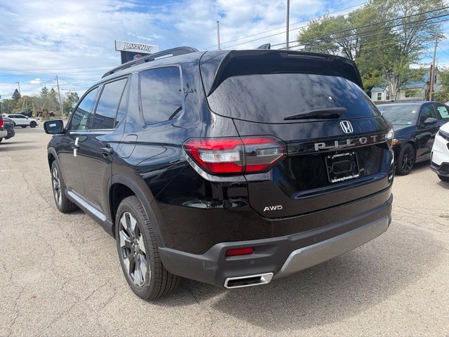 New 2026 Honda Pilot Elite image 4