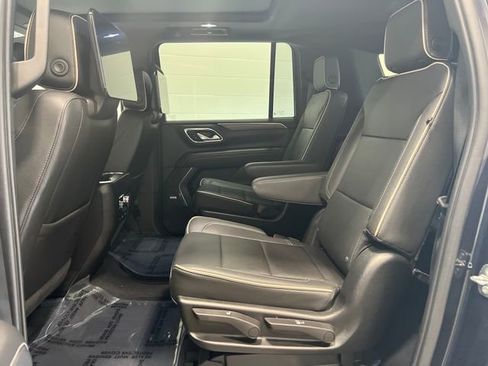 Certified 2023 GMC Yukon XL SLT image 18
