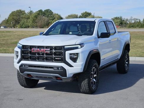 New 2026 GMC Canyon AT4X image 2