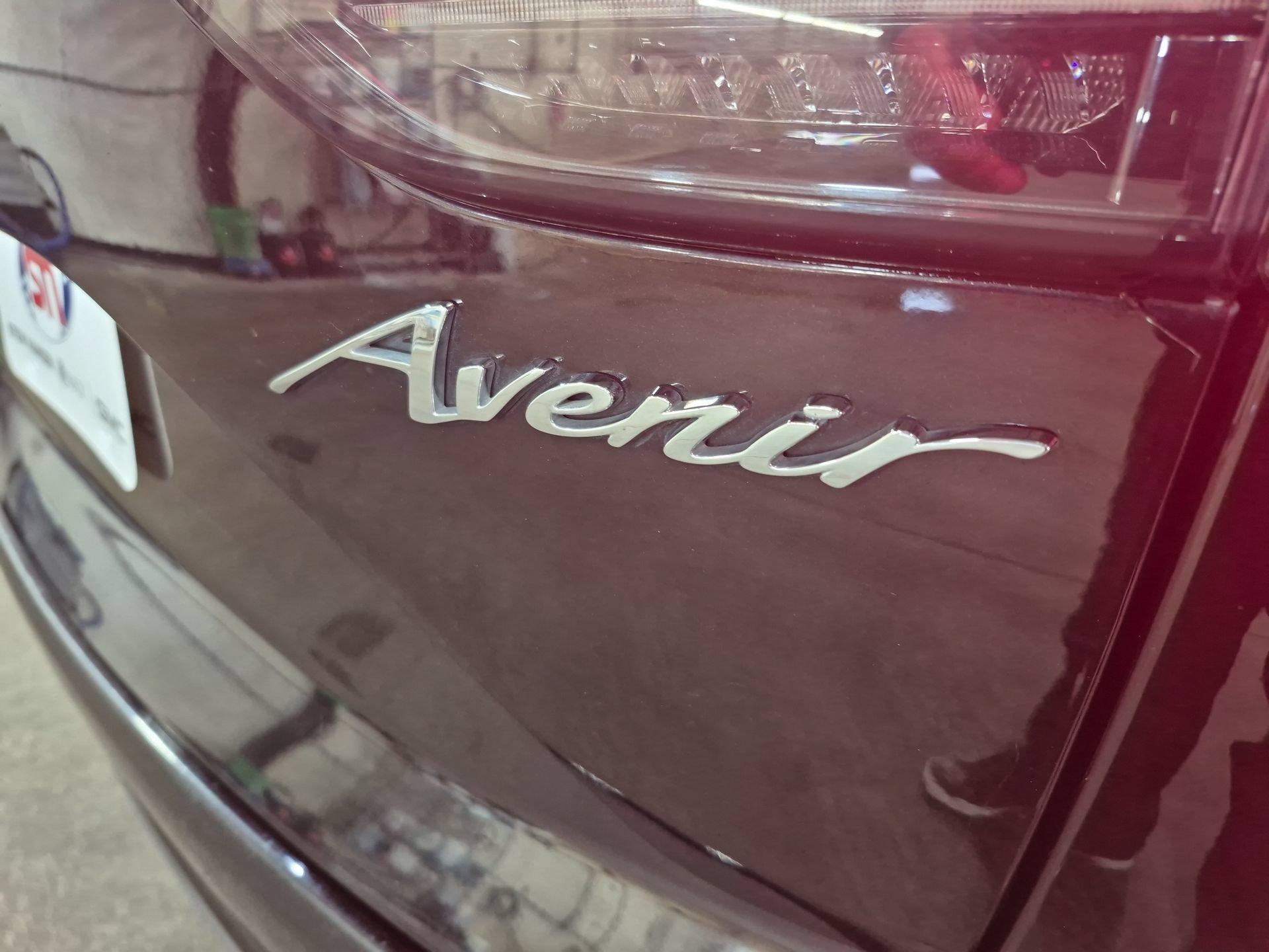 Used 2024 Buick Envision Avenir AWD/4WD image 33