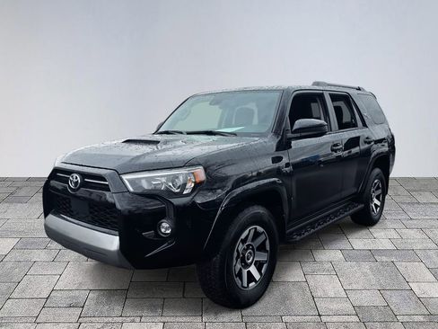 Used 2022 Toyota 4Runner TRD Off-Road image 3
