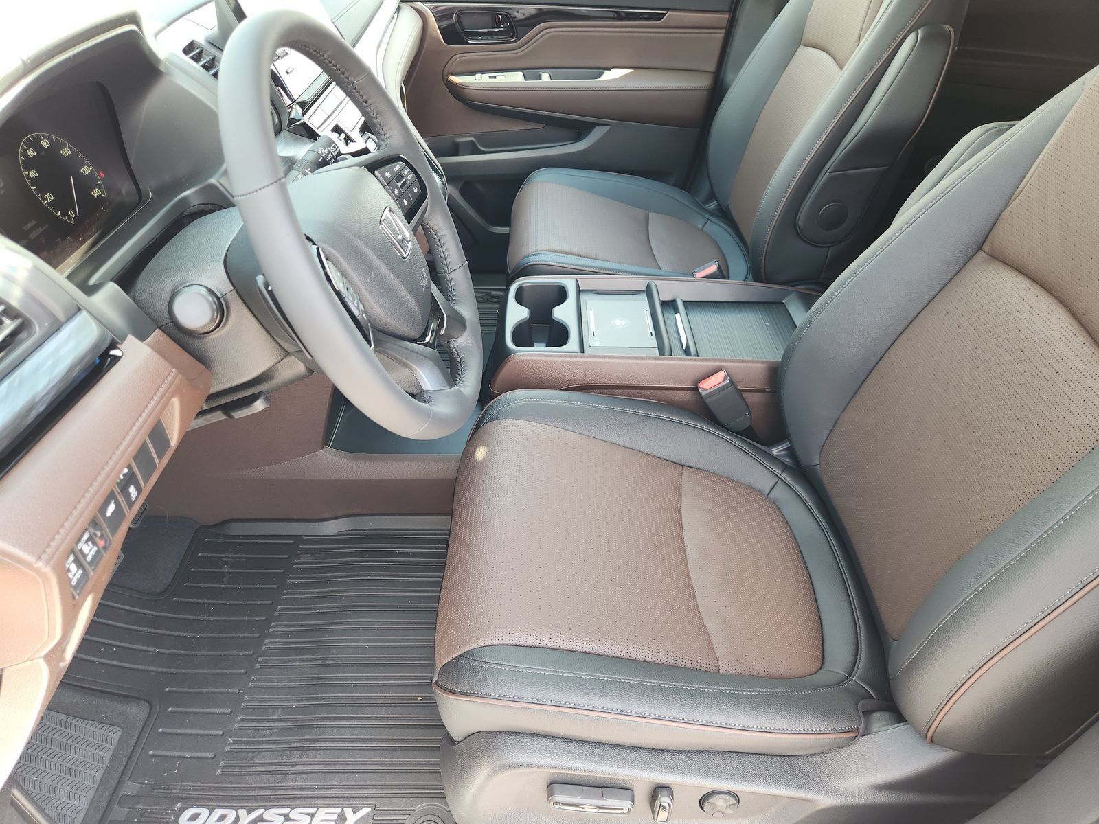 New 2026 Honda Odyssey Elite image 16