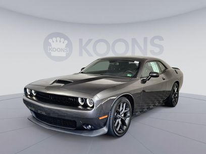 Used 2022 Dodge Challenger R/T w/ Blacktop Package